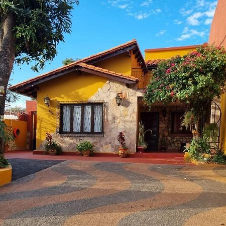 Hostal Mi Lugar Vintage Asunción Exterior foto