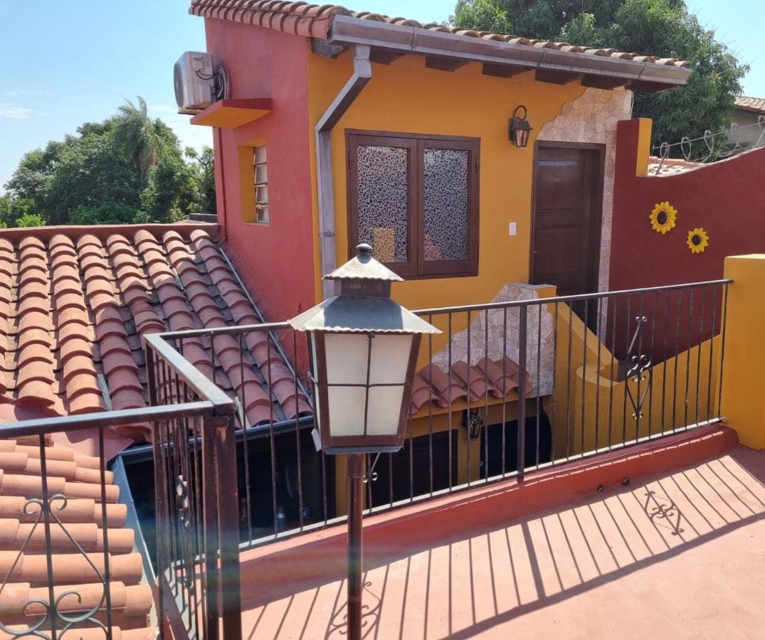 Hostal Mi Lugar Vintage Asunción Exterior foto