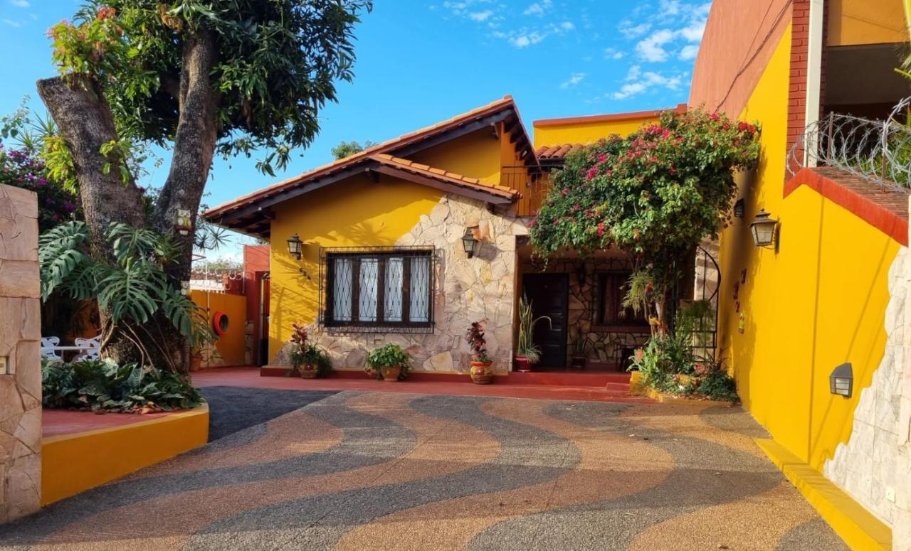 Hostal Mi Lugar Vintage Asunción Exterior foto